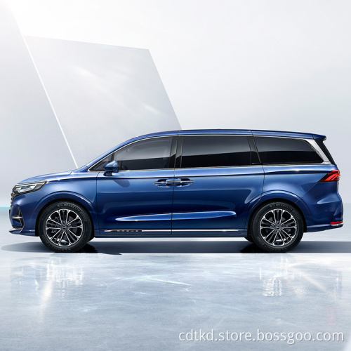 Fast Shipping New Cars Roewe Imax8 MPV 2022 auto 7 Seats High Configuration Speed MPV fuel car fuel Used Cars